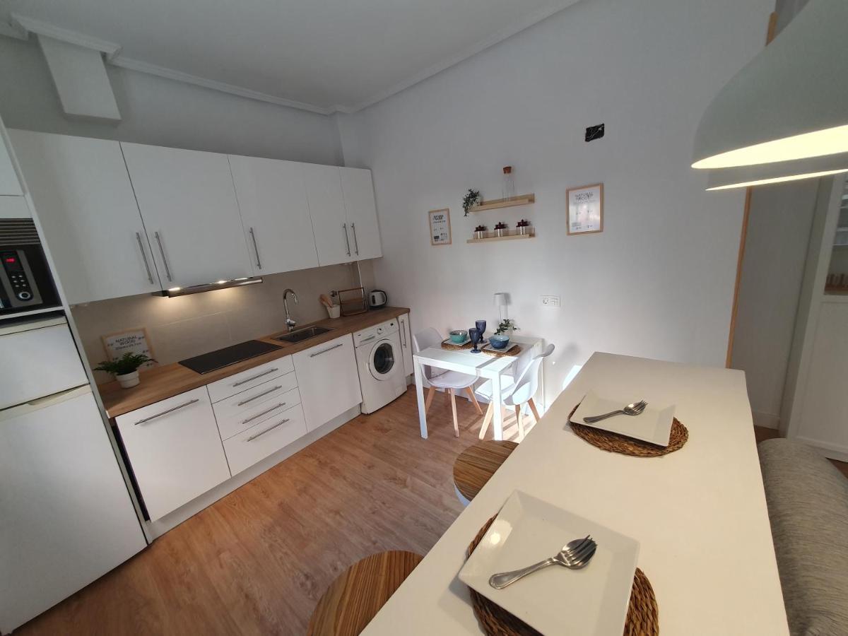 Aimendi Host Bilbao District Center II Lägenhet Exteriör bild
